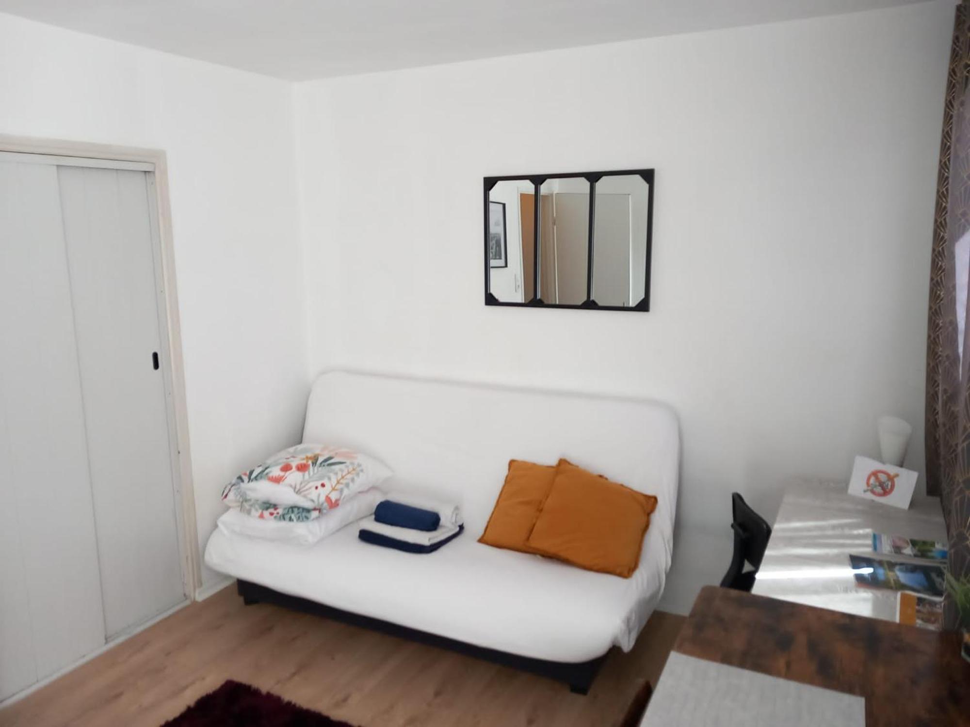 Le Zen -Studio Tout Equipe- Wifi Fibre- Centre Ville Avec Parking تارْب المظهر الخارجي الصورة